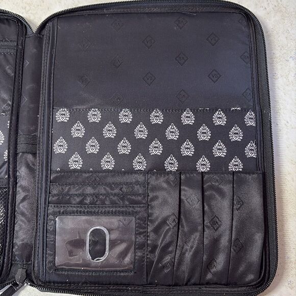 Vera Bradley Snow Lotus Tablet Organizer - Picture 7 of 7